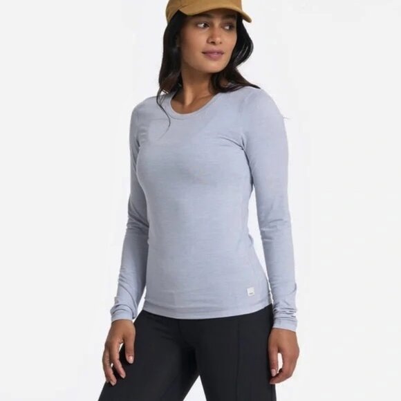 NEW Vuori Womens Long Sleeve Lux Crew Performance Tee NWT XL Platinum Heather - Picture 8 of 10
